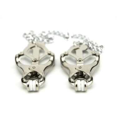 Elegant pair of metallic clover nipple clamps with soft cushioning and a metal chain, designed for luxurious sensory play.